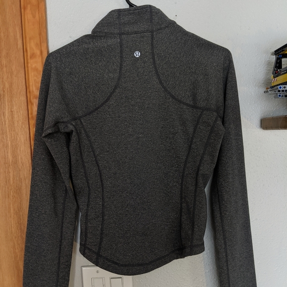 Lululemon form jacket - Picture 2 of 4